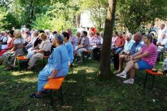 Feldgottesdienst sehr, sehr gut besucht!